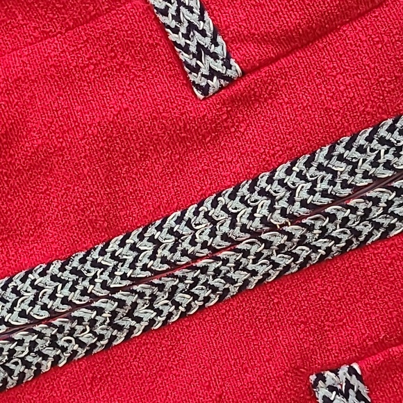 Talbots Tweed Jacket Tipped Red Blue Embroidered Trim 12 Petite preppy old money - Picture 5 of 8